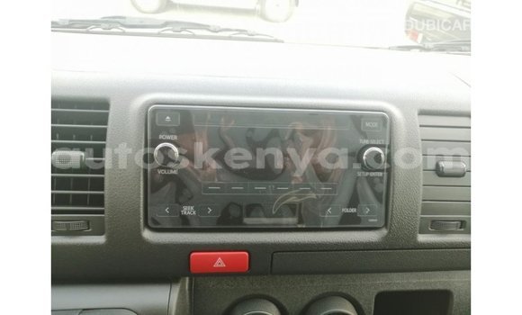 Nunua Imported Toyota DA Nyeupe Lori ndani ya Import - Dubai nchini Kati Kenya Nunua Imported Toyota DA Nyeupe Lori ndani ya Import - Dubai nchini Kati Kenya