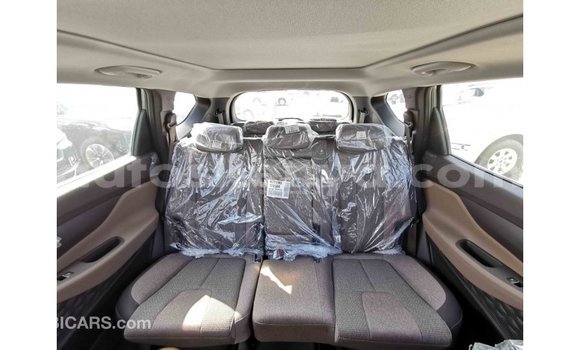 Nunua Imported Hyundai Santa Fe Nyingine Gari ndani ya Import - Dubai nchini Kati Kenya Nunua Imported Hyundai Santa Fe Nyingine Gari ndani ya Import - Dubai nchini Kati Kenya