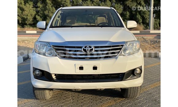 Buy Import Toyota Fortuner White Car in Import - Dubai in Central Kenya Buy Import Toyota Fortuner White Car in Import - Dubai in Central Kenya