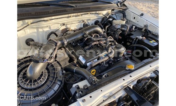 Buy Import Toyota Fortuner White Car in Import - Dubai in Central Kenya Buy Import Toyota Fortuner White Car in Import - Dubai in Central Kenya