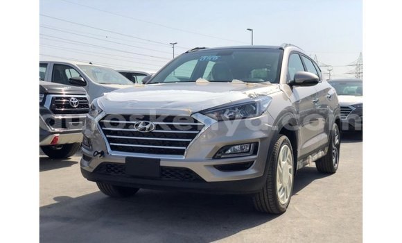 Nunua Imported Hyundai Tucson Nyingine Gari ndani ya Import - Dubai nchini Kati Kenya Nunua Imported Hyundai Tucson Nyingine Gari ndani ya Import - Dubai nchini Kati Kenya