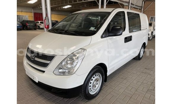 Buy Import Hyundai Chorus White Truck in Import - Dubai in Central Kenya Buy Import Hyundai Chorus White Truck in Import - Dubai in Central Kenya