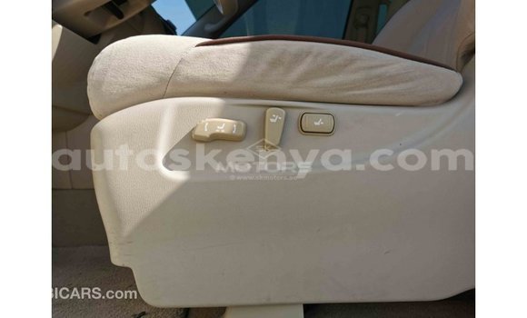 Imported Nissan Patrol White Makiinaa iti Import - Dubai keessatti Central Kenya keessatti Imported Nissan Patrol White Makiinaa iti Import - Dubai keessatti Central Kenya keessatti