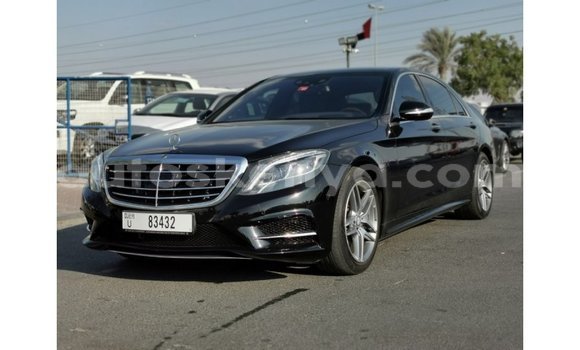 Nunua Imported Mercedes-Benz A200 Nyeusi Gari ndani ya Import - Dubai nchini Kati Kenya Nunua Imported Mercedes-Benz A200 Nyeusi Gari ndani ya Import - Dubai nchini Kati Kenya