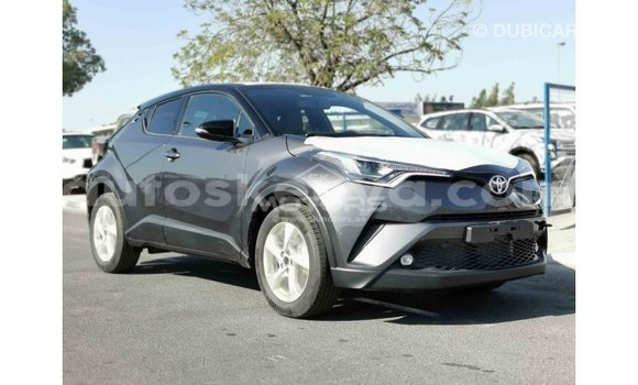 Nunua Imported Toyota C-HR Nyingine Gari ndani ya Import - Dubai nchini Kati Kenya Nunua Imported Toyota C-HR Nyingine Gari ndani ya Import - Dubai nchini Kati Kenya