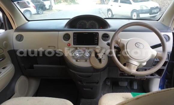 Oofamaa Toyota Sienta Blue Makiinaa iti Mombasa keessatti Coastal Kenya keessatti Oofamaa Toyota Sienta Blue Makiinaa iti Mombasa keessatti Coastal Kenya keessatti