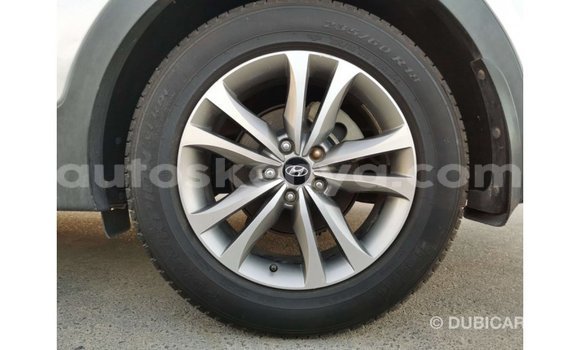 Imported Hyundai Santa Fe Other Makiinaa iti Import - Dubai keessatti Central Kenya keessatti Imported Hyundai Santa Fe Other Makiinaa iti Import - Dubai keessatti Central Kenya keessatti