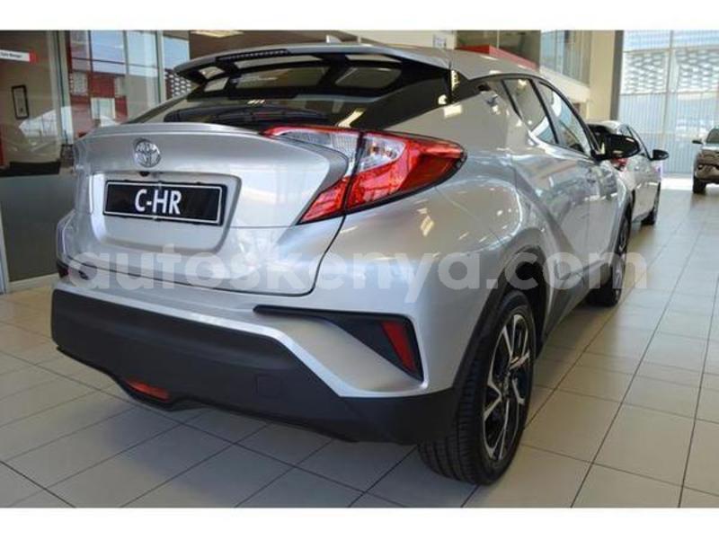 Big with watermark 2019 toyota c hr 9