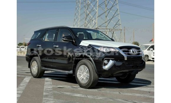 Buy Import Toyota Fortuner Black Car in Import - Dubai in Central Kenya Buy Import Toyota Fortuner Black Car in Import - Dubai in Central Kenya