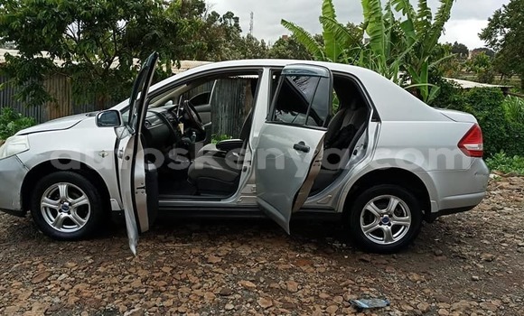 Buy Used Nissan tiida Silver Car in Nairobi in Nairobi Buy Used Nissan tiida Silver Car in Nairobi in Nairobi