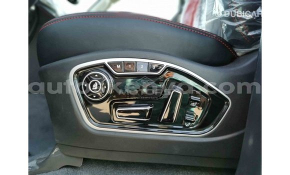 Buy Import Toyota Land Cruiser White Car in Import - Dubai in Central Kenya Buy Import Toyota Land Cruiser White Car in Import - Dubai in Central Kenya