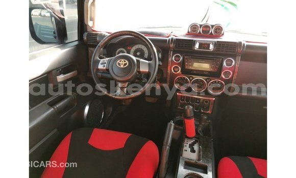 Buy Import Toyota FJ Cruiser Black Car in Import - Dubai in Central Kenya Buy Import Toyota FJ Cruiser Black Car in Import - Dubai in Central Kenya