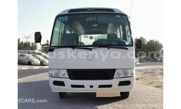 Imported Toyota Coaster White Makiinaa iti Import - Dubai keessatti Central Kenya keessatti Imported Toyota Coaster White Makiinaa iti Import - Dubai keessatti Central Kenya keessatti