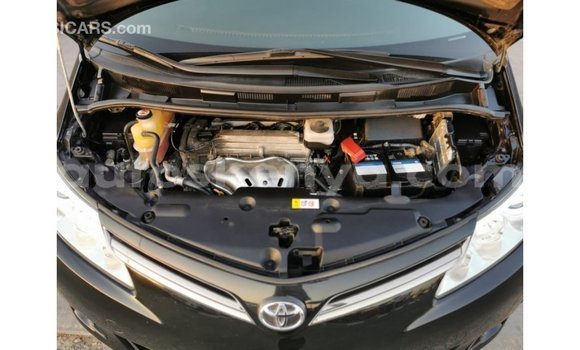 Buy Import Toyota Previa Black Car in Import - Dubai in Central Kenya Buy Import Toyota Previa Black Car in Import - Dubai in Central Kenya