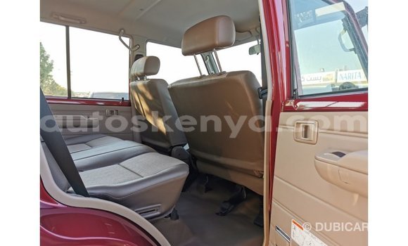 Imported Toyota Land Cruiser Red Makiinaa iti Import - Dubai keessatti Central Kenya keessatti Imported Toyota Land Cruiser Red Makiinaa iti Import - Dubai keessatti Central Kenya keessatti