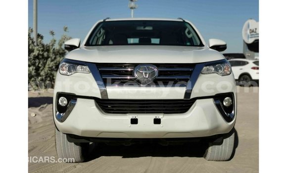 Buy Import Toyota Fortuner White Car in Import - Dubai in Central Kenya Buy Import Toyota Fortuner White Car in Import - Dubai in Central Kenya