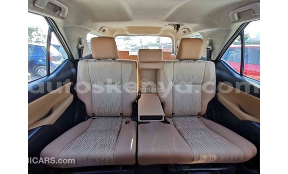 Buy Import Toyota Fortuner White Car in Import - Dubai in Central Kenya Buy Import Toyota Fortuner White Car in Import - Dubai in Central Kenya