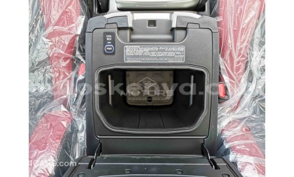 Imported Toyota Land Cruiser Black Makiinaa iti Import - Dubai keessatti Central Kenya keessatti Imported Toyota Land Cruiser Black Makiinaa iti Import - Dubai keessatti Central Kenya keessatti