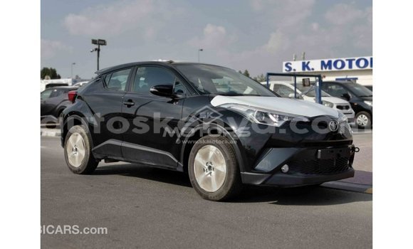 Nunua Imported Toyota C-HR Nyeusi Gari ndani ya Import - Dubai nchini Kati Kenya Nunua Imported Toyota C-HR Nyeusi Gari ndani ya Import - Dubai nchini Kati Kenya