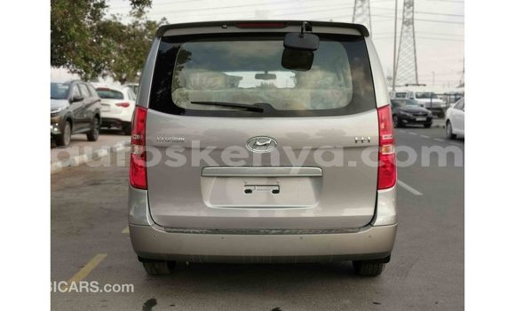 Imported Hyundai Chorus Other Netiree iti Import - Dubai keessatti Central Kenya keessatti Imported Hyundai Chorus Other Netiree iti Import - Dubai keessatti Central Kenya keessatti