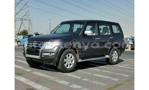 Nunua Imported Mitsubishi Pajero Nyingine Gari ndani ya Import - Dubai nchini Kati Kenya Nunua Imported Mitsubishi Pajero Nyingine Gari ndani ya Import - Dubai nchini Kati Kenya