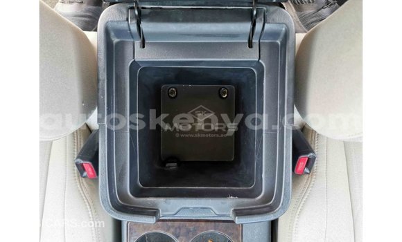 Nunua Imported Mitsubishi Pajero Nyeupe Gari ndani ya Import - Dubai nchini Kati Kenya Nunua Imported Mitsubishi Pajero Nyeupe Gari ndani ya Import - Dubai nchini Kati Kenya