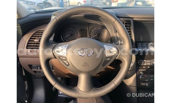 Imported Infiniti EX White Makiinaa iti Import - Dubai keessatti Central Kenya keessatti Imported Infiniti EX White Makiinaa iti Import - Dubai keessatti Central Kenya keessatti