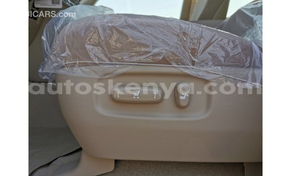 Buy Import Toyota Land Cruiser White Car in Import - Dubai in Central Kenya Buy Import Toyota Land Cruiser White Car in Import - Dubai in Central Kenya