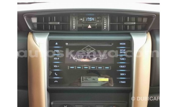 Nunua Imported Toyota Fortuner Nyingine Gari ndani ya Import - Dubai nchini Kati Kenya Nunua Imported Toyota Fortuner Nyingine Gari ndani ya Import - Dubai nchini Kati Kenya