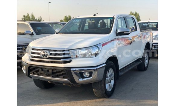 Buy Import Toyota Hilux White Car in Import - Dubai in Central Kenya Buy Import Toyota Hilux White Car in Import - Dubai in Central Kenya