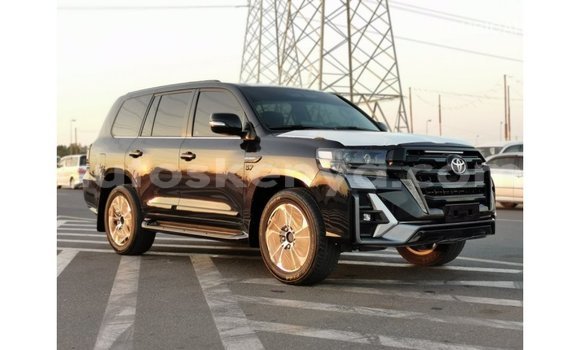 Buy Import Toyota Land Cruiser Black Car in Import - Dubai in Central Kenya Buy Import Toyota Land Cruiser Black Car in Import - Dubai in Central Kenya
