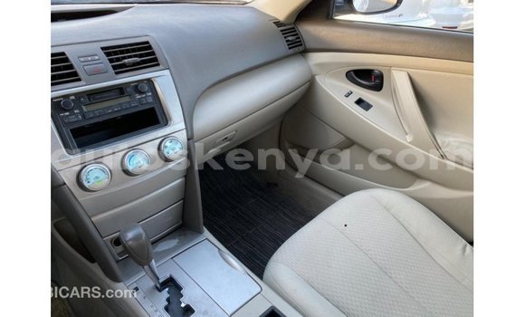Buy Import Toyota Camry White Car in Import - Dubai in Central Kenya Buy Import Toyota Camry White Car in Import - Dubai in Central Kenya