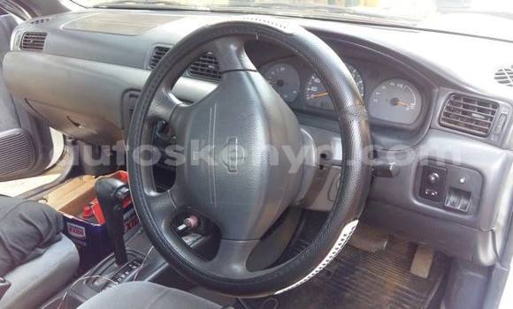 Nunua Ilio tumika Nissan Sunny Nyeupe Gari ndani ya Nairobi nchini Nairobi Nunua Ilio tumika Nissan Sunny Nyeupe Gari ndani ya Nairobi nchini Nairobi