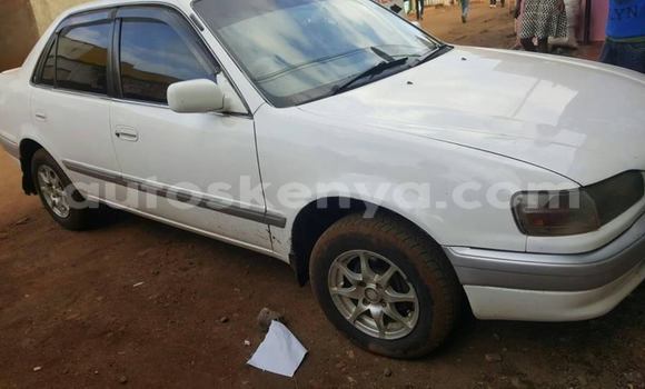 Nunua Ilio tumika Toyota Corolla Nyeupe Gari ndani ya Nairobi nchini Nairobi Nunua Ilio tumika Toyota Corolla Nyeupe Gari ndani ya Nairobi nchini Nairobi