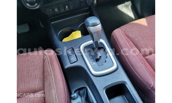 Buy Import Toyota Hilux White Car in Import - Dubai in Central Kenya Buy Import Toyota Hilux White Car in Import - Dubai in Central Kenya