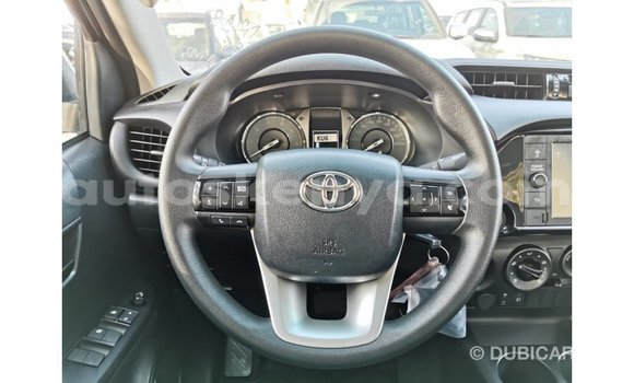 Nunua Imported Toyota Hilux Nyingine Gari ndani ya Import - Dubai nchini Kati Kenya Nunua Imported Toyota Hilux Nyingine Gari ndani ya Import - Dubai nchini Kati Kenya