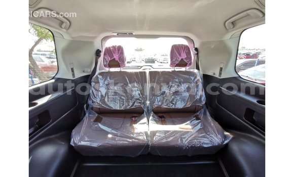 Imported Toyota Land Cruiser Black Makiinaa iti Import - Dubai keessatti Central Kenya keessatti Imported Toyota Land Cruiser Black Makiinaa iti Import - Dubai keessatti Central Kenya keessatti