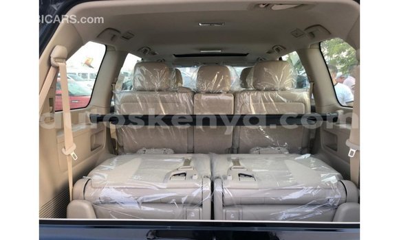 Imported Toyota Land Cruiser Black Makiinaa iti Import - Dubai keessatti Central Kenya keessatti Imported Toyota Land Cruiser Black Makiinaa iti Import - Dubai keessatti Central Kenya keessatti