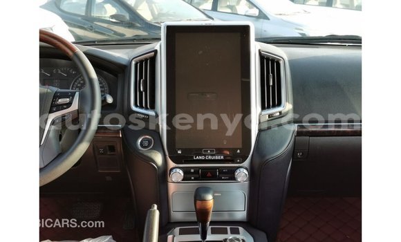 Imported Toyota Land Cruiser Other Makiinaa iti Import - Dubai keessatti Central Kenya keessatti Imported Toyota Land Cruiser Other Makiinaa iti Import - Dubai keessatti Central Kenya keessatti