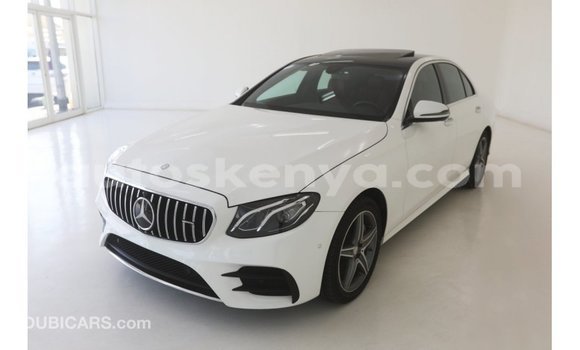 Buy Import Mercedes‒Benz 1117 White Truck in Import - Dubai in Central Kenya Buy Import Mercedes‒Benz 1117 White Truck in Import - Dubai in Central Kenya