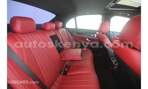 Buy Import Mercedes‒Benz 1117 White Truck in Import - Dubai in Central Kenya Buy Import Mercedes‒Benz 1117 White Truck in Import - Dubai in Central Kenya