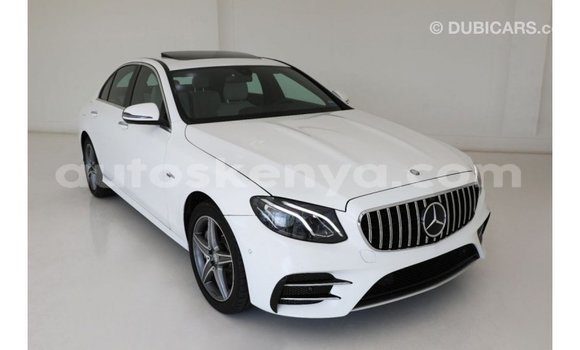Imported Mercedes‒Benz 1117 White Netiree iti Import - Dubai keessatti Central Kenya keessatti Imported Mercedes‒Benz 1117 White Netiree iti Import - Dubai keessatti Central Kenya keessatti
