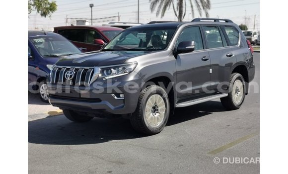 Nunua Imported Toyota Prado Nyingine Gari ndani ya Import - Dubai nchini Kati Kenya Nunua Imported Toyota Prado Nyingine Gari ndani ya Import - Dubai nchini Kati Kenya