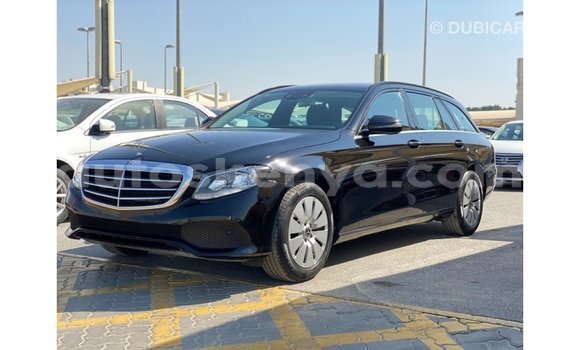 Buy Import Mercedes‒Benz 200 Black Car in Import - Dubai in Central Kenya Buy Import Mercedes‒Benz 200 Black Car in Import - Dubai in Central Kenya