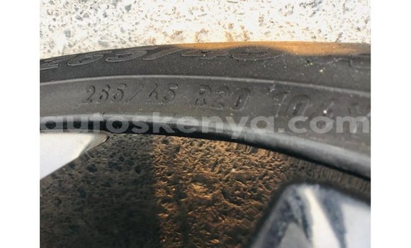 Imported Jeep Grand Cherokee Black Makiinaa iti Import - Dubai keessatti Central Kenya keessatti Imported Jeep Grand Cherokee Black Makiinaa iti Import - Dubai keessatti Central Kenya keessatti