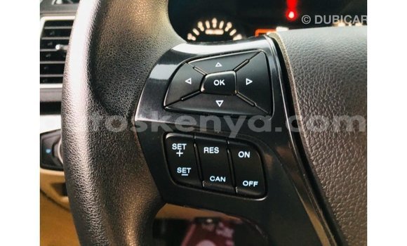 Imported Ford Explorer Red Makiinaa iti Import - Dubai keessatti Central Kenya keessatti Imported Ford Explorer Red Makiinaa iti Import - Dubai keessatti Central Kenya keessatti