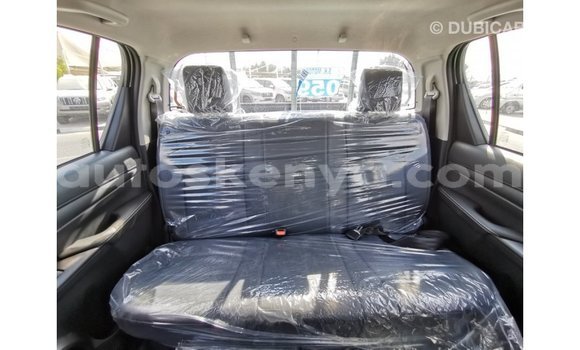 Nunua Imported Toyota Hilux Nyeupe Gari ndani ya Import - Dubai nchini Kati Kenya Nunua Imported Toyota Hilux Nyeupe Gari ndani ya Import - Dubai nchini Kati Kenya