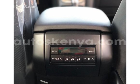 Nunua Imported Toyota Prado Nyeusi Gari ndani ya Import - Dubai nchini Kati Kenya Nunua Imported Toyota Prado Nyeusi Gari ndani ya Import - Dubai nchini Kati Kenya