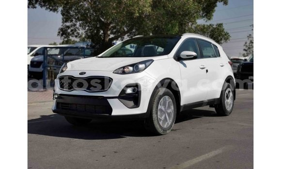 Buy Import Kia Sportage White Car in Import - Dubai in Central Kenya Buy Import Kia Sportage White Car in Import - Dubai in Central Kenya