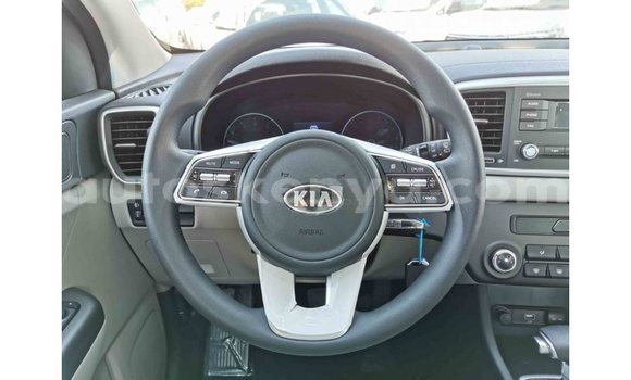 Buy Import Kia Sportage White Car in Import - Dubai in Central Kenya Buy Import Kia Sportage White Car in Import - Dubai in Central Kenya